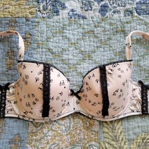 B. Tempt'd | Light Pink & Black Floral Bra